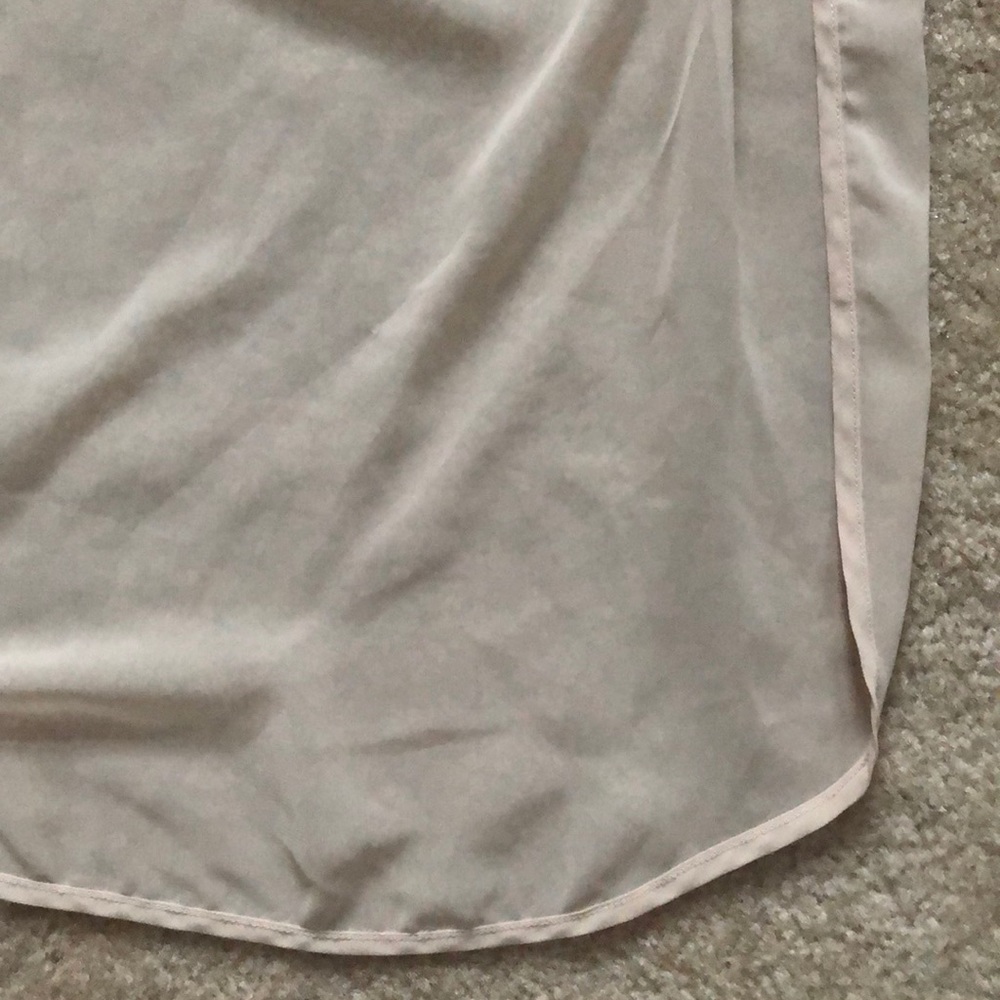 H&M Beige High-Low Crop Top - Picture 2 of 6